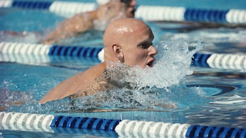 Swimmer Duncan Goodhew restricts carbohydrates and hardly drinks alcohol (Getty)