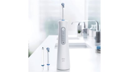 Oral-B Aquacare Pro-Expert Quick Charge Dental Irrigator