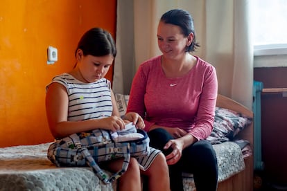 Katerina Avramenko and her daughter Valeria live in a reception center for displaced people in Kharkiv. The two of them, Katerina's husband and their other son resided in Vovchansk until continuous Russian attacks forced them to abandon their home.