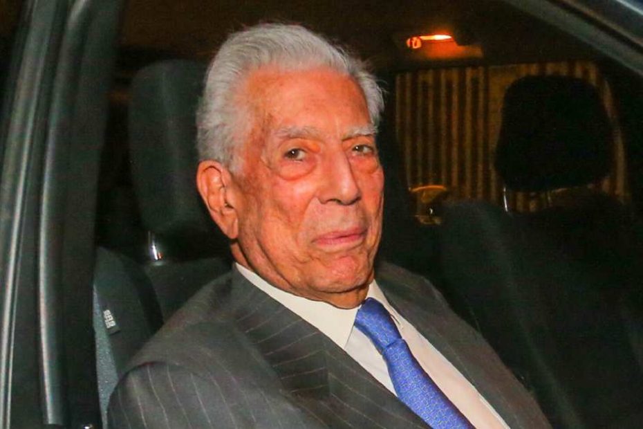 Breaking news on Mario Vargas Llosa's health status