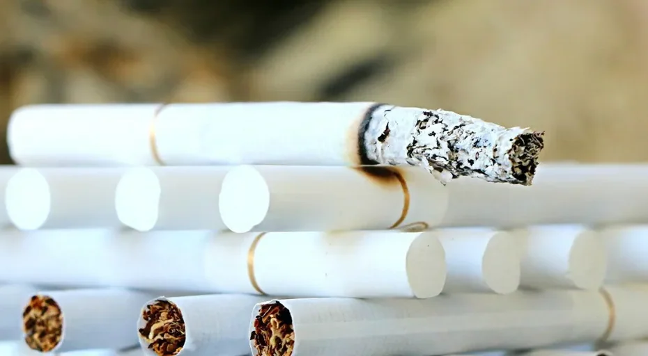 Banning smoking among young people would prevent more than 1 million deaths from lung cancer