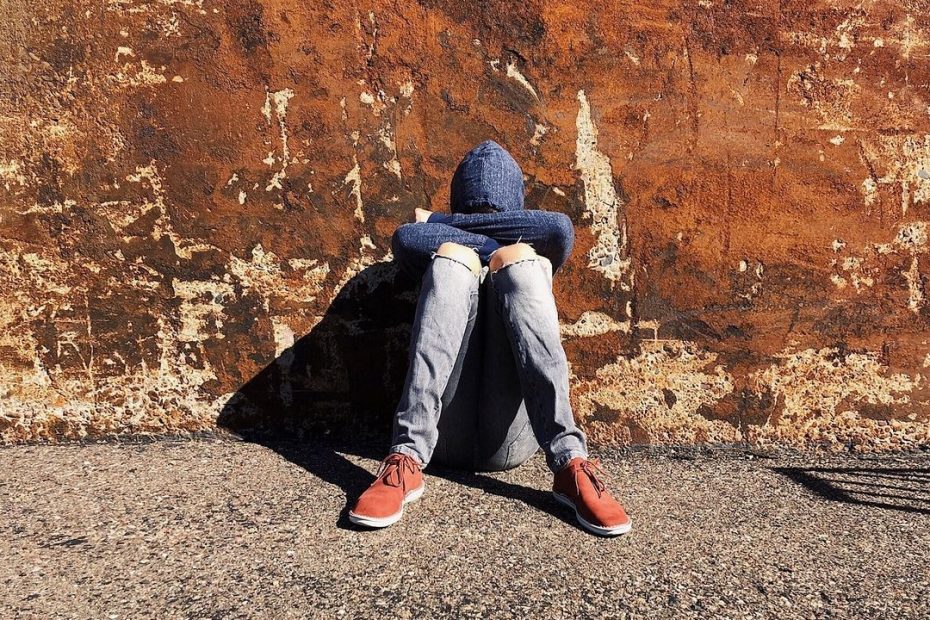 Four out of ten adolescents confess to mental health problems