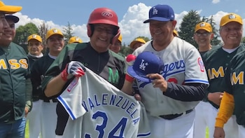 AMLO expressed his admiration for Fernando Valenzuela. (X/@lopezobrador)