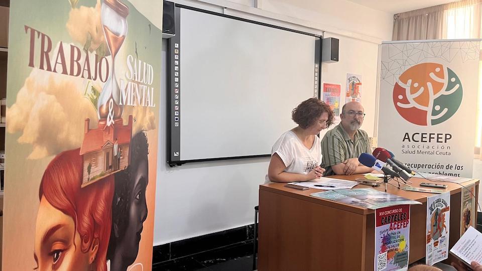 Basilio García and Ana elén Núñez, president and manager respectively of the Ceuta Mental Health Association (Acefep) in the presentation for World Mental Health Day 2024